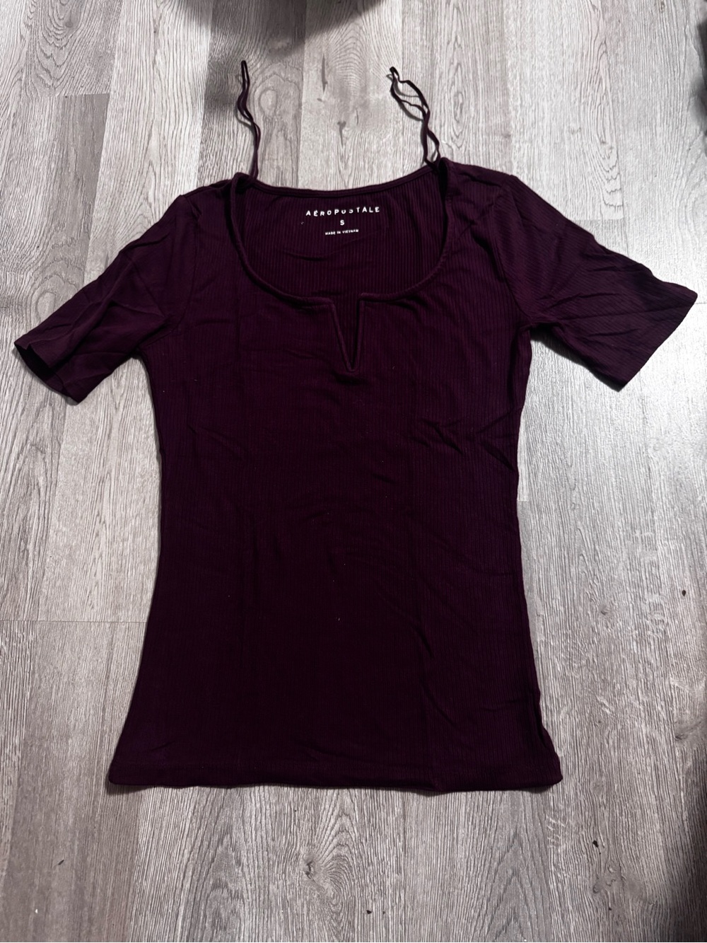 Aeropostale Ribbed Burgundy Short Sleeve Top | Size Small